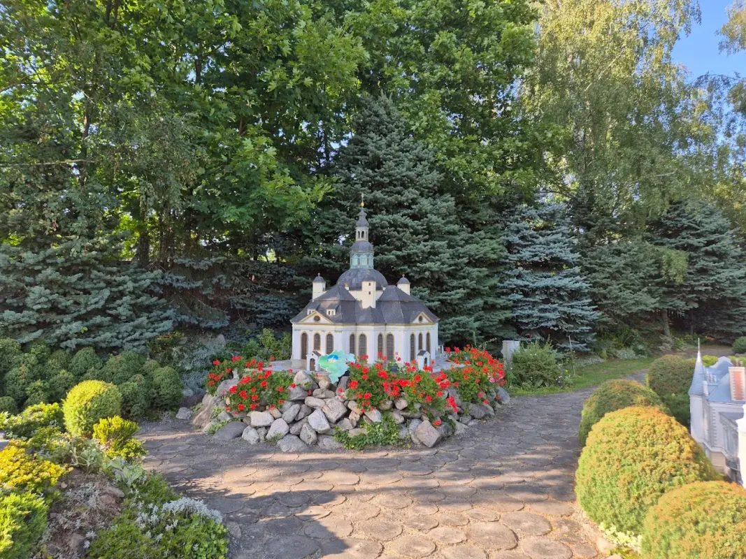 Park Miniatur Zabytków Dolnego Śląska w Kowarach